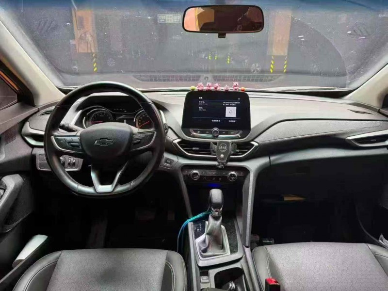 乌海23年雪佛兰沃兰多3