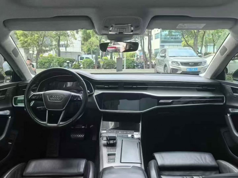 深圳20年奥迪A7L4