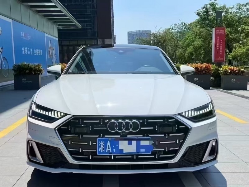 深圳23年奥迪A7L1