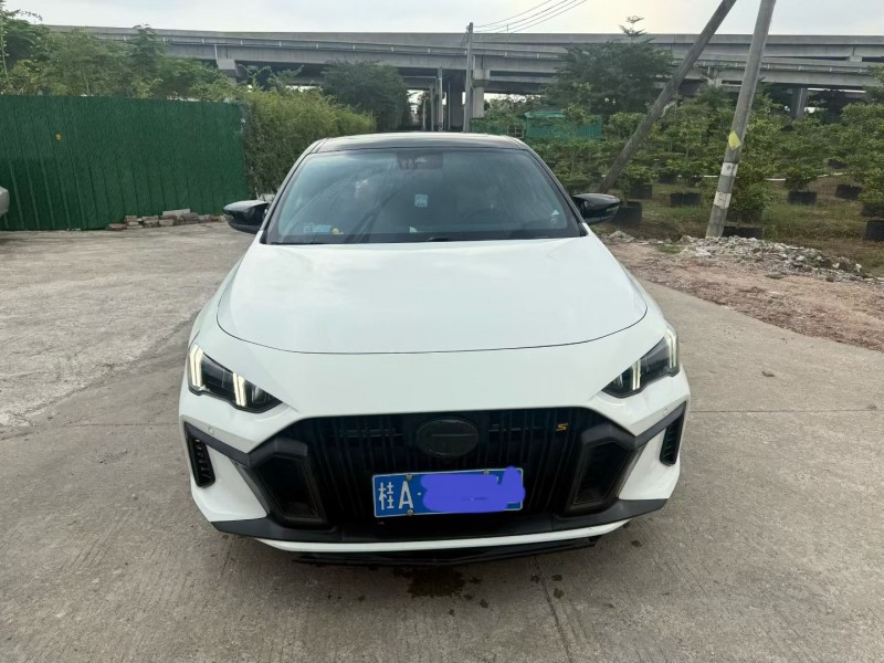 中山22年传祺影豹1