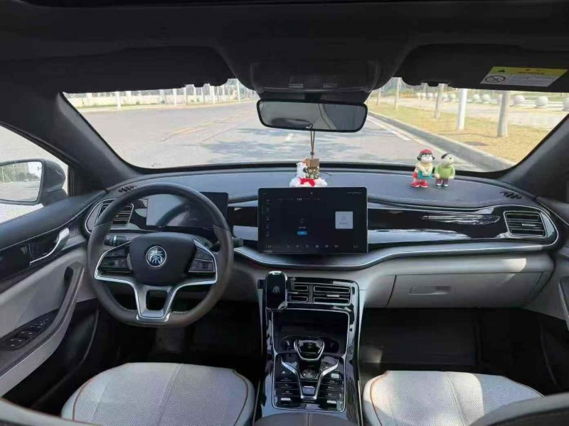 鄂州24年比亚迪秦4