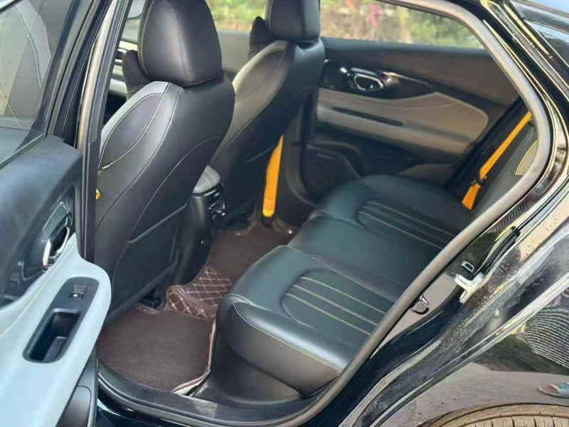 杭州24年传祺影豹4