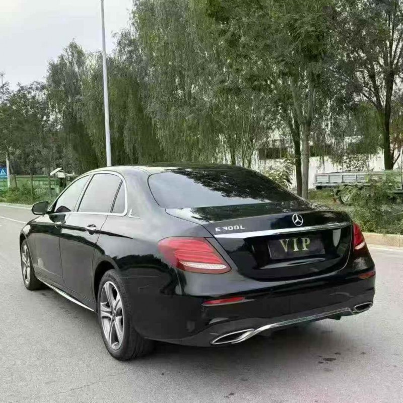 通辽20年奔驰E8