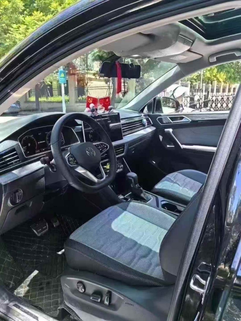 铜仁23年大众途观5