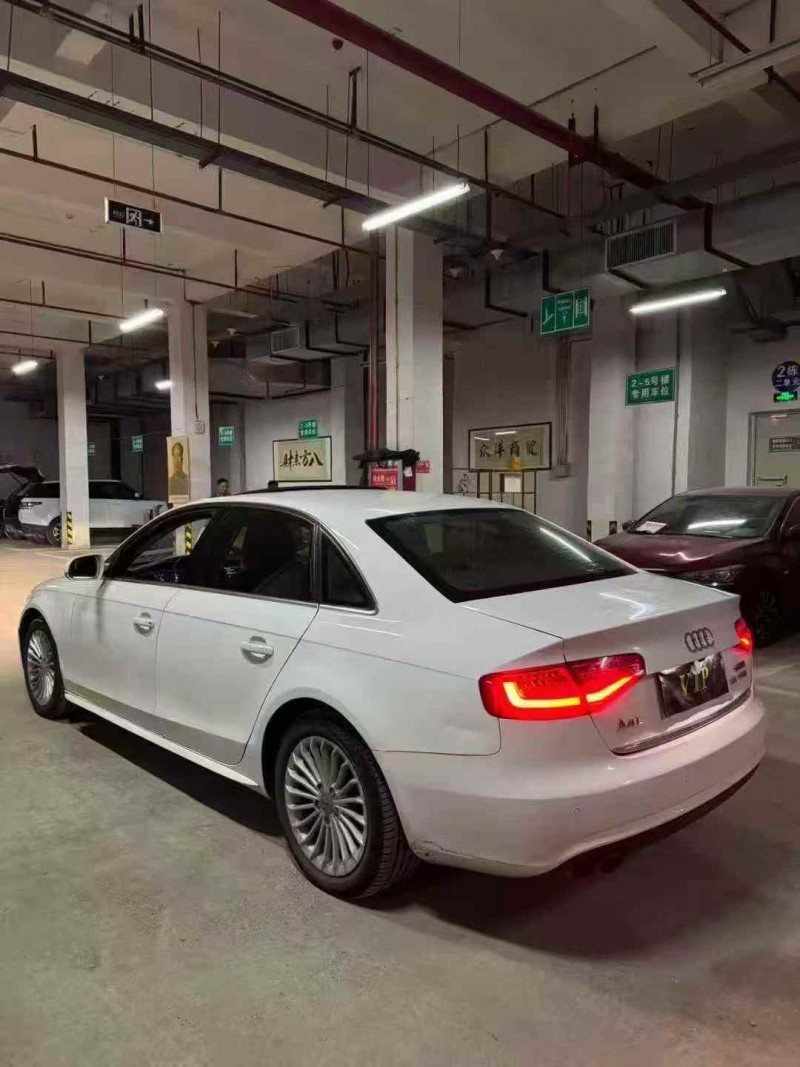 黔南15年奥迪A4L7