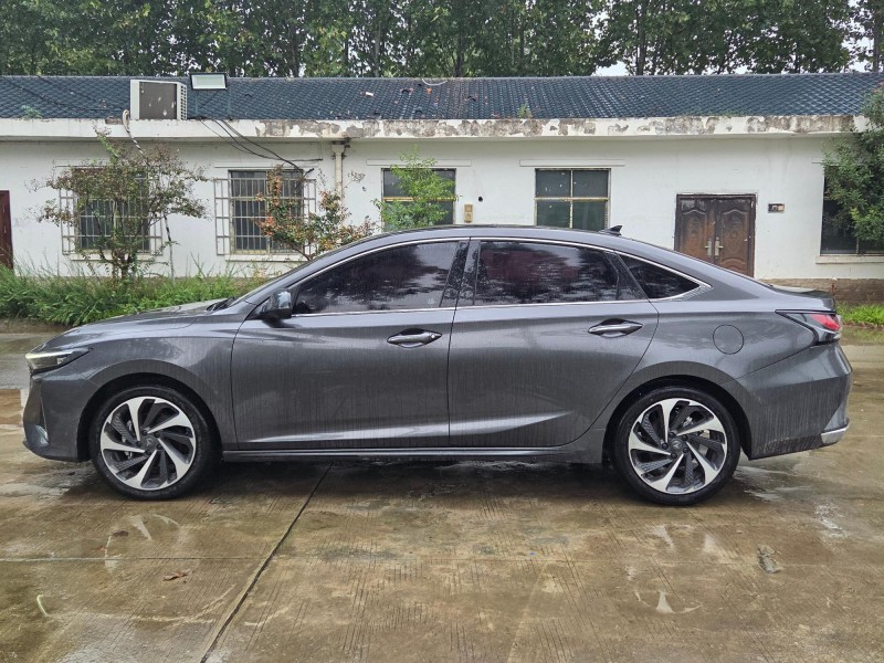 郑州24年长安汽车锐程5