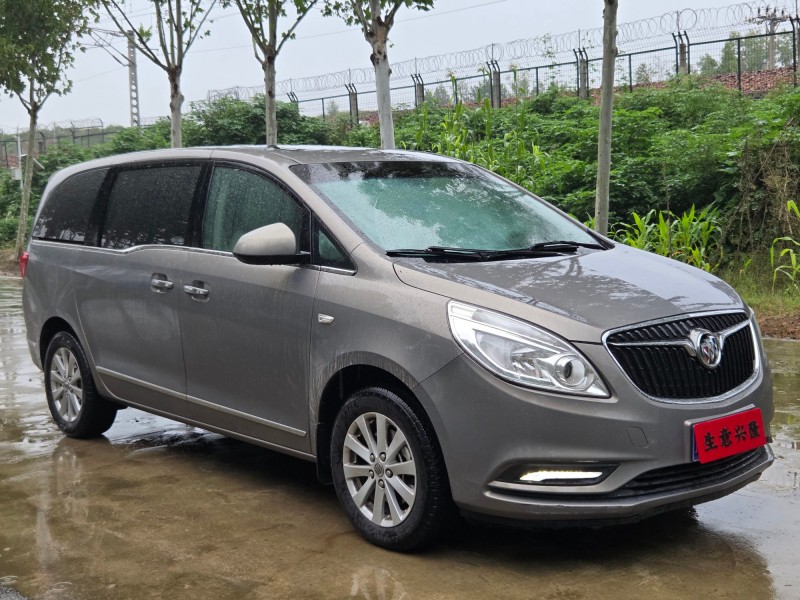 郑州17年别克GL82