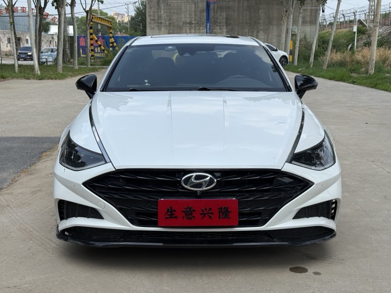 郑州21年现代索纳塔1