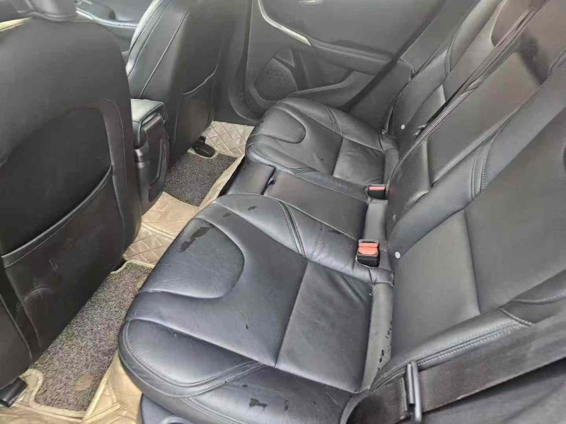 南宁18年沃尔沃V406