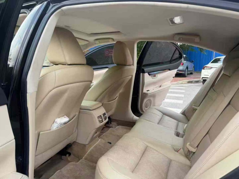 南宁15年雷克萨斯ES6