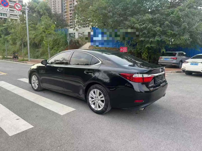 南宁15年雷克萨斯ES8