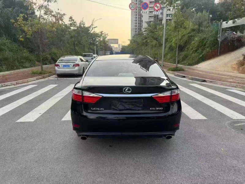 南宁15年雷克萨斯ES9