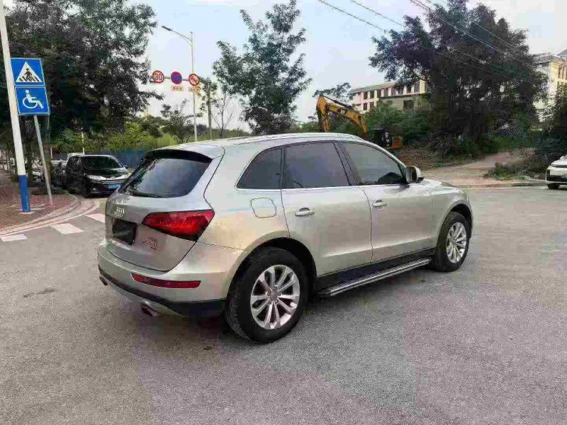 南宁14年奥迪Q57