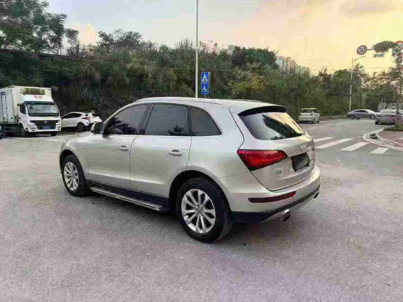 南宁14年奥迪Q58