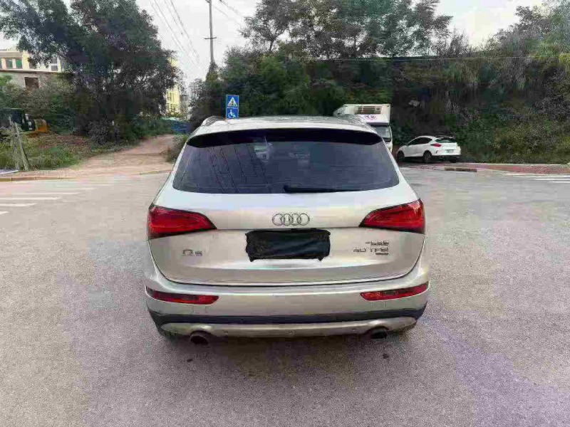 南宁14年奥迪Q59