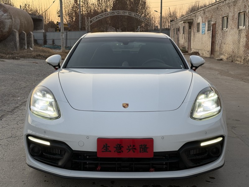 郑州24年保时捷帕拉梅拉1