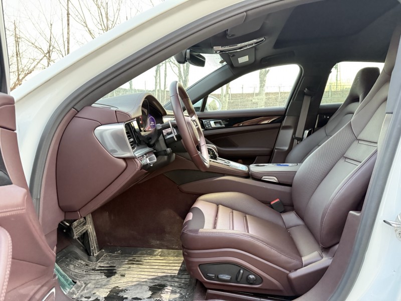 郑州24年保时捷帕拉梅拉7