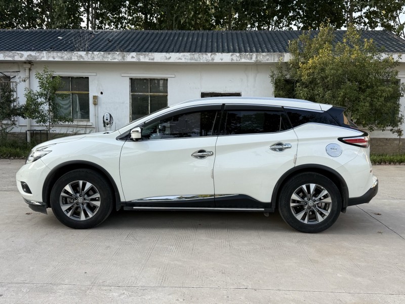 郑州20年日产楼兰6