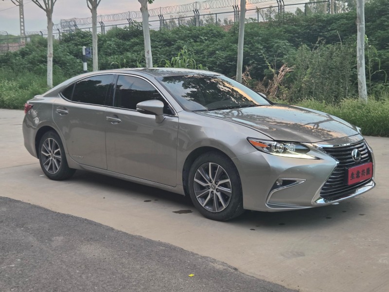 郑州18年雷克萨斯ES2