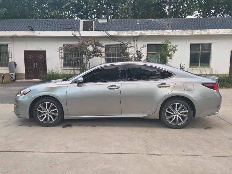 郑州18年雷克萨斯ES6