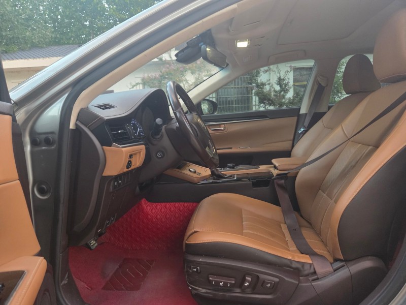 郑州18年雷克萨斯ES7