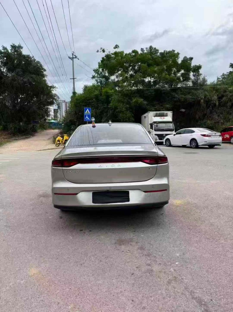 南宁24年传祺埃安S5809