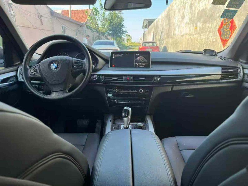 青岛17年宝马X59