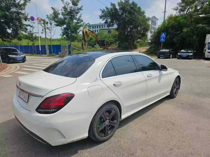 南宁20年奔驰C8