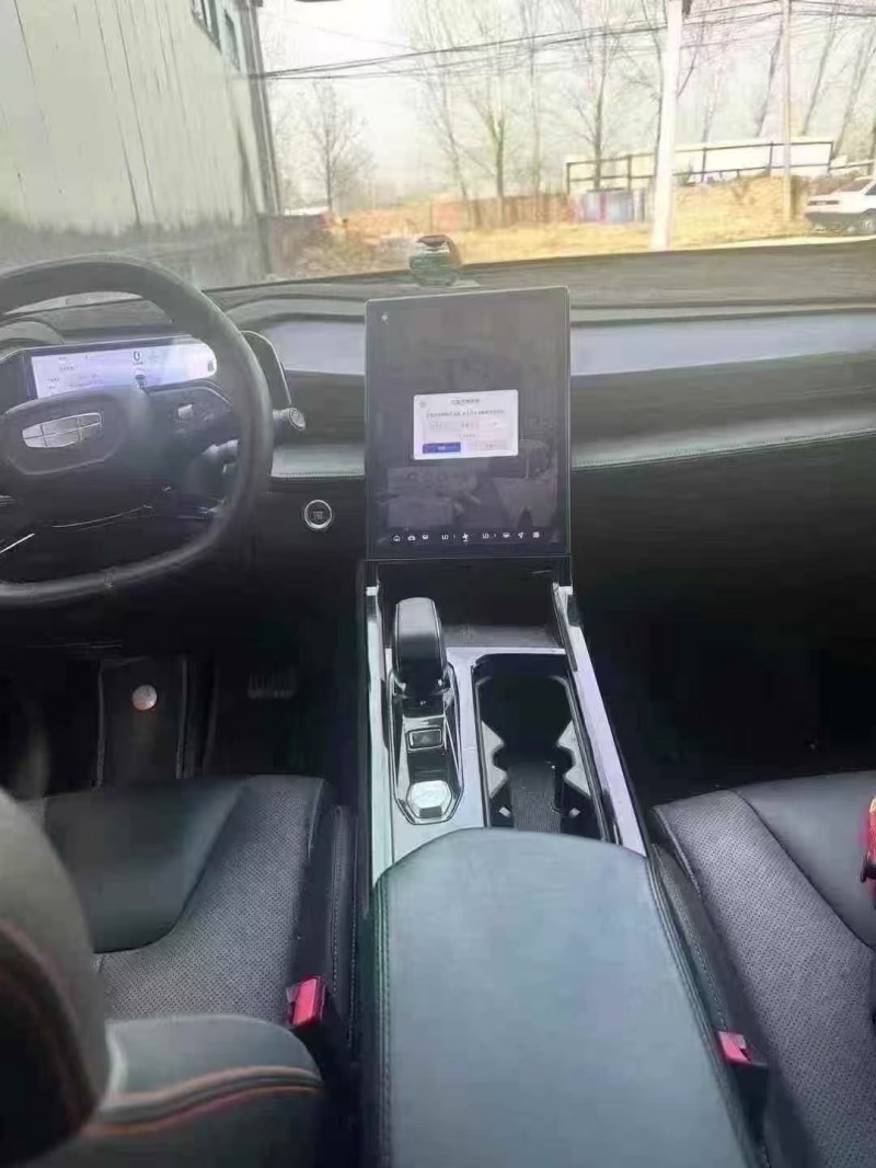 菏泽23年吉利博越5