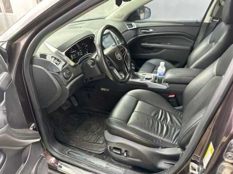 青岛16年凯迪拉克SRX4