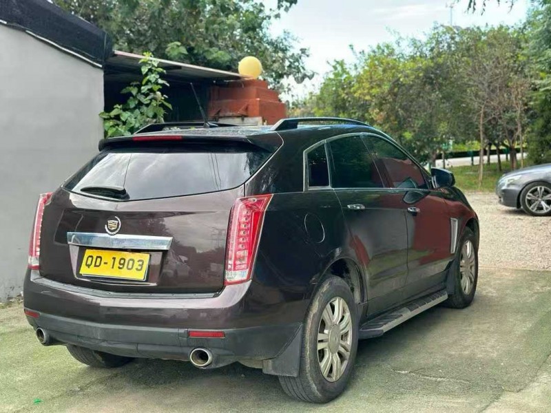 青岛16年凯迪拉克SRX9