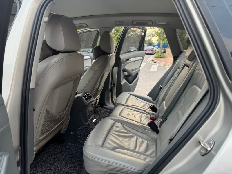 南宁14年奥迪Q56