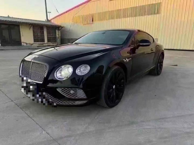 菏泽13年宾利欧陆2