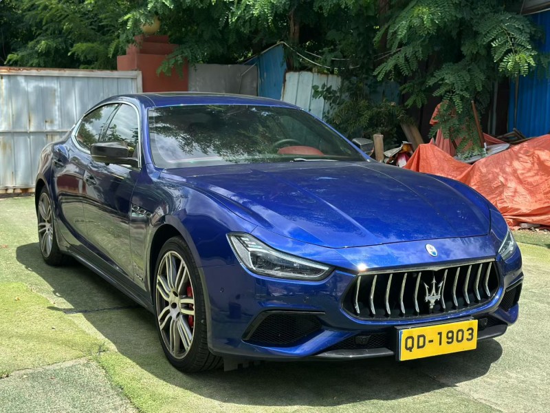 青岛17年玛莎拉蒂Ghibli3