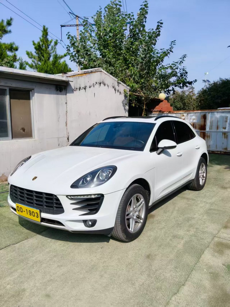 青岛17年保时捷Macan6