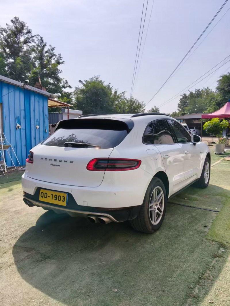 青岛17年保时捷Macan7