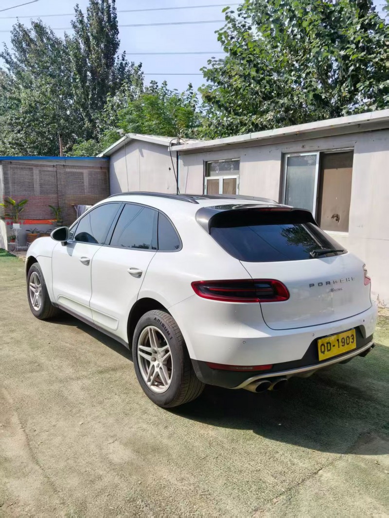 青岛17年保时捷Macan9
