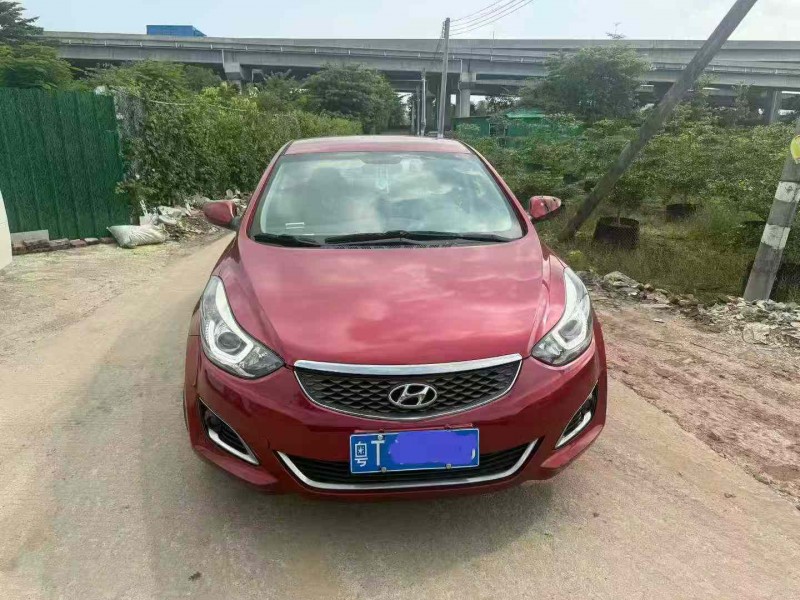 中山17年现代朗动1