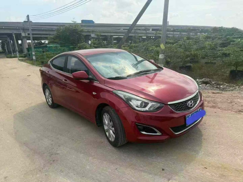 中山17年现代朗动5