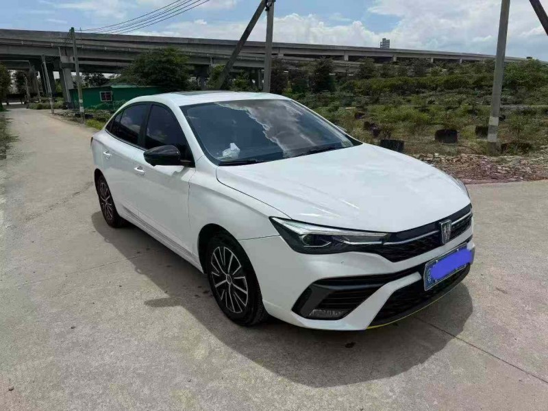 中山23年荣威i52