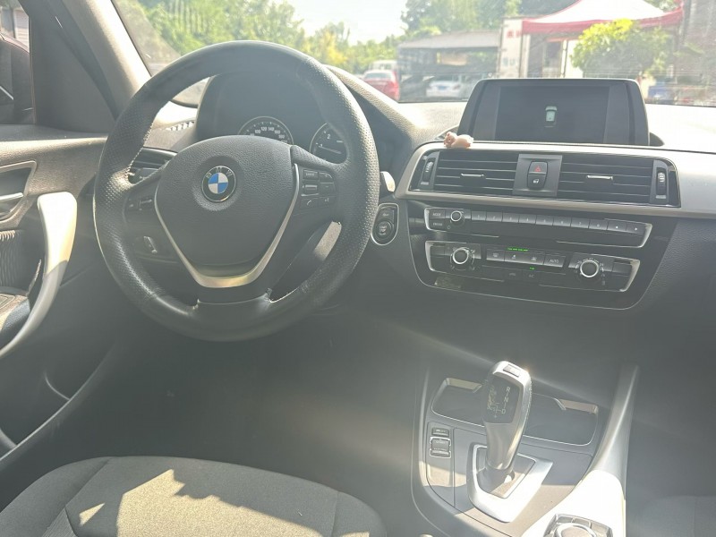 青岛19年宝马1系5