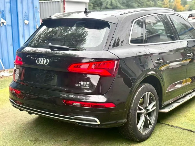 青岛18年奥迪Q59