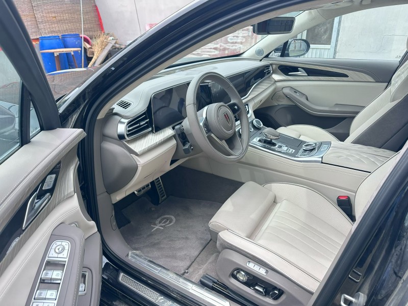 青岛22年红旗H94