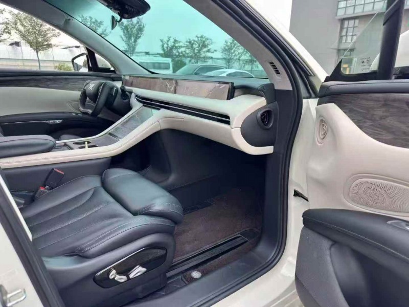 盐城25年智己LS79