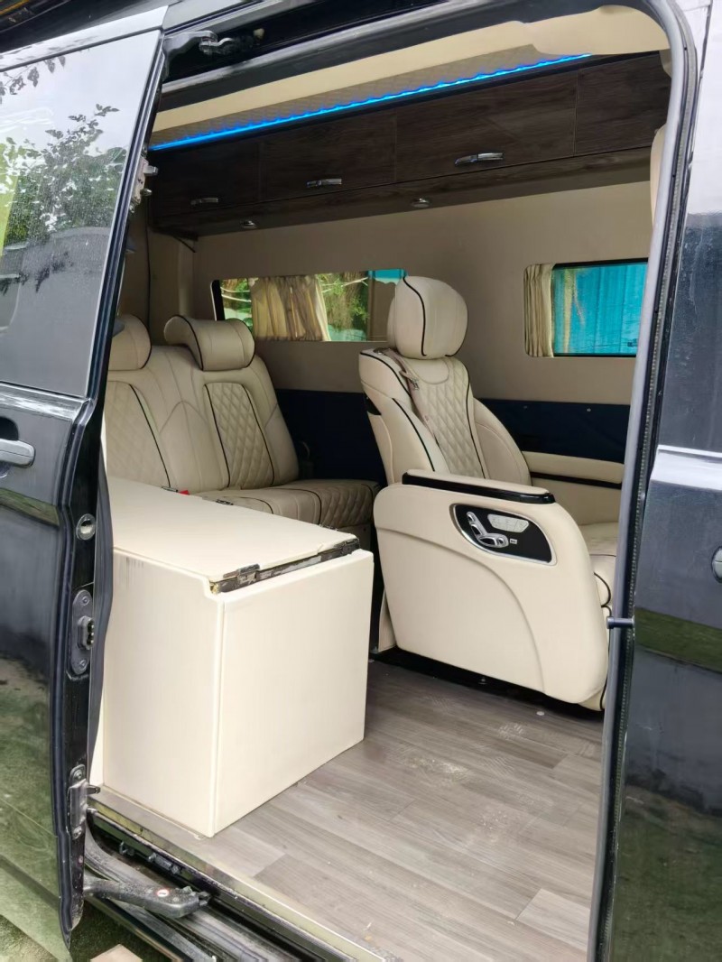 青岛21年福特全顺5