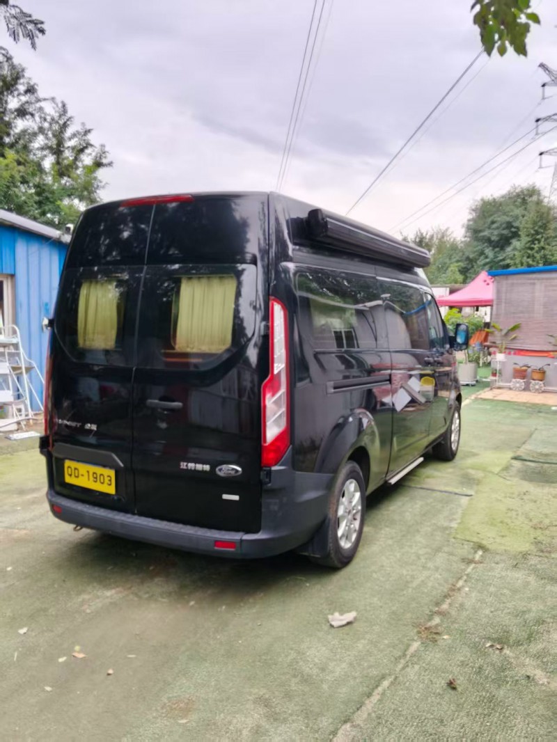 青岛21年福特全顺8