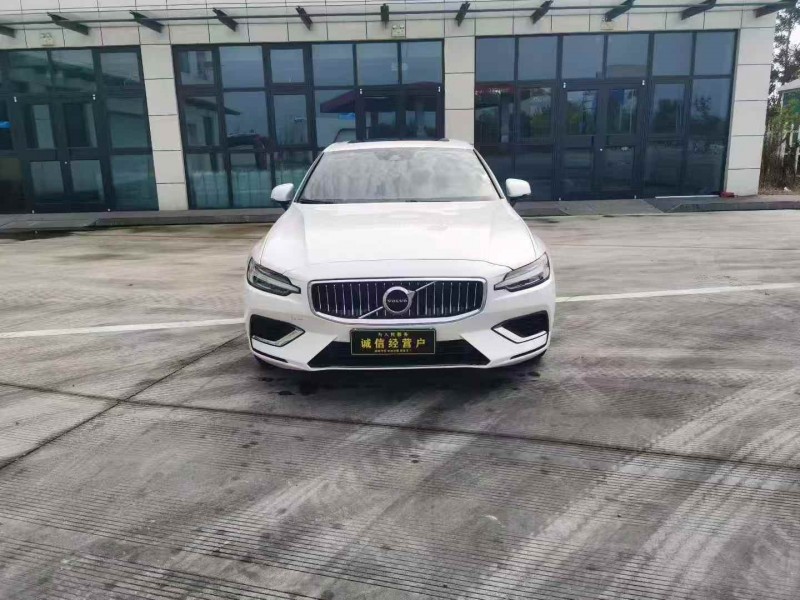 淮安22年沃尔沃S60L1