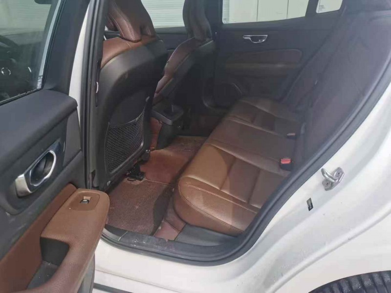 淮安22年沃尔沃S60L5