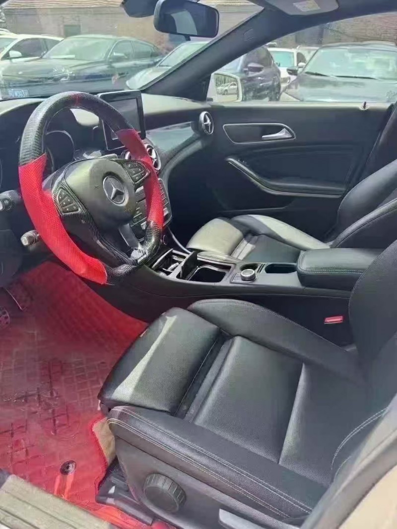 菏泽17年奔驰CLA4