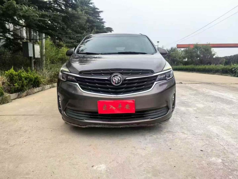 青岛20年别克GL81